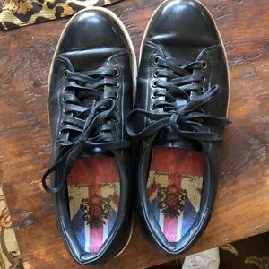 Men’s English laundry shoe